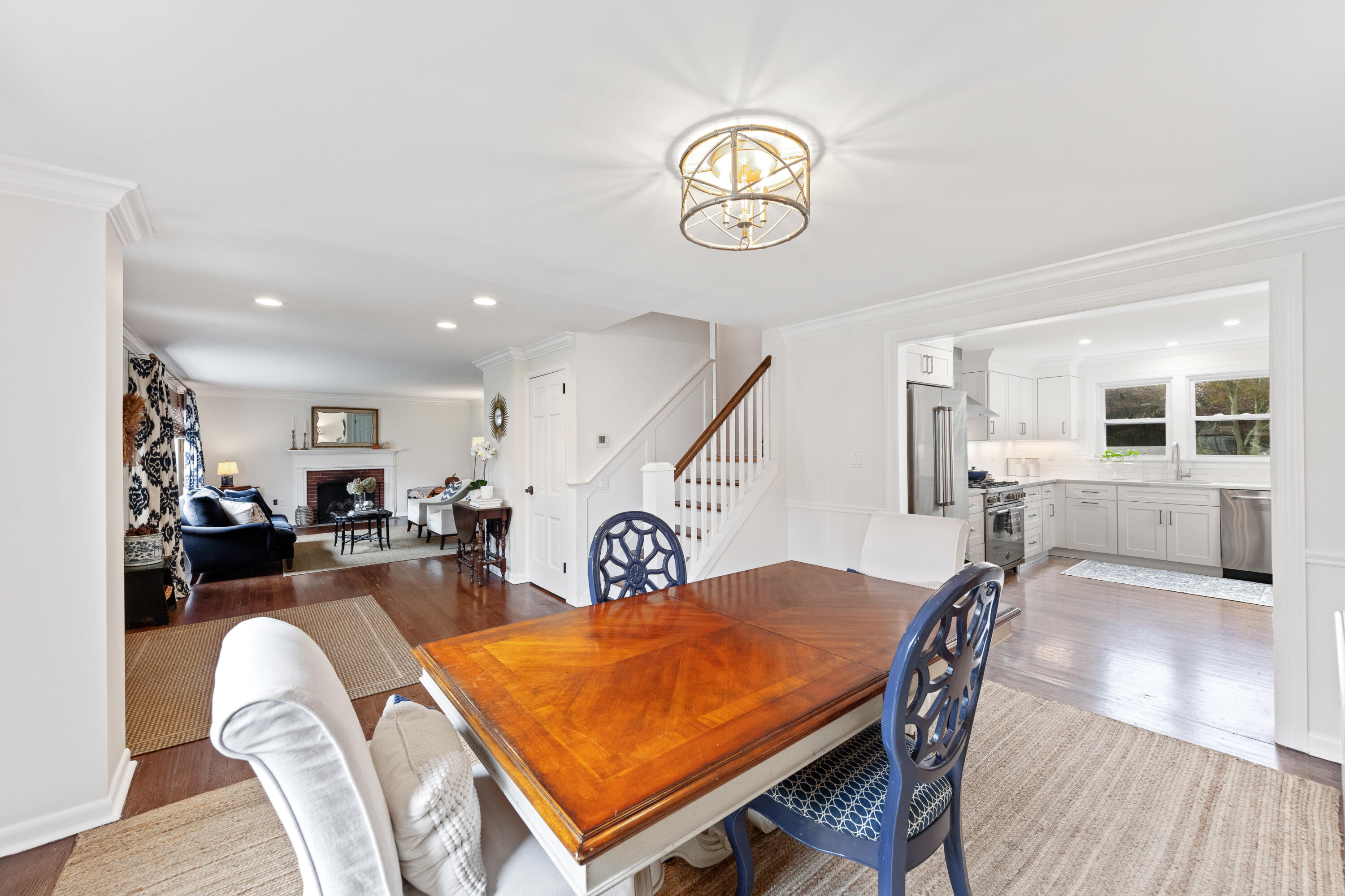 51 Field Crest Road New Canaan, CT 06840 - Photo 5 of 20 51 Field Crest Rd, New Canaan, CT 06840-