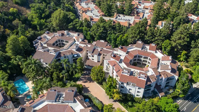 $3,095 | 4201 Via Marisol, Unit 330, Los Angeles, CA 90042