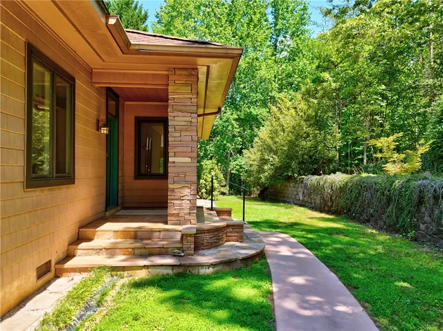 $500,000 | 113 Wandering Way, Pickens, SC 29671