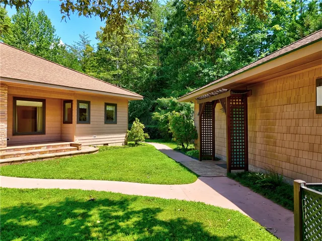 $500,000 | 113 Wandering Way, Pickens, SC 29671