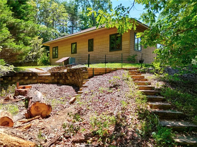 $500,000 | 113 Wandering Way, Pickens, SC 29671