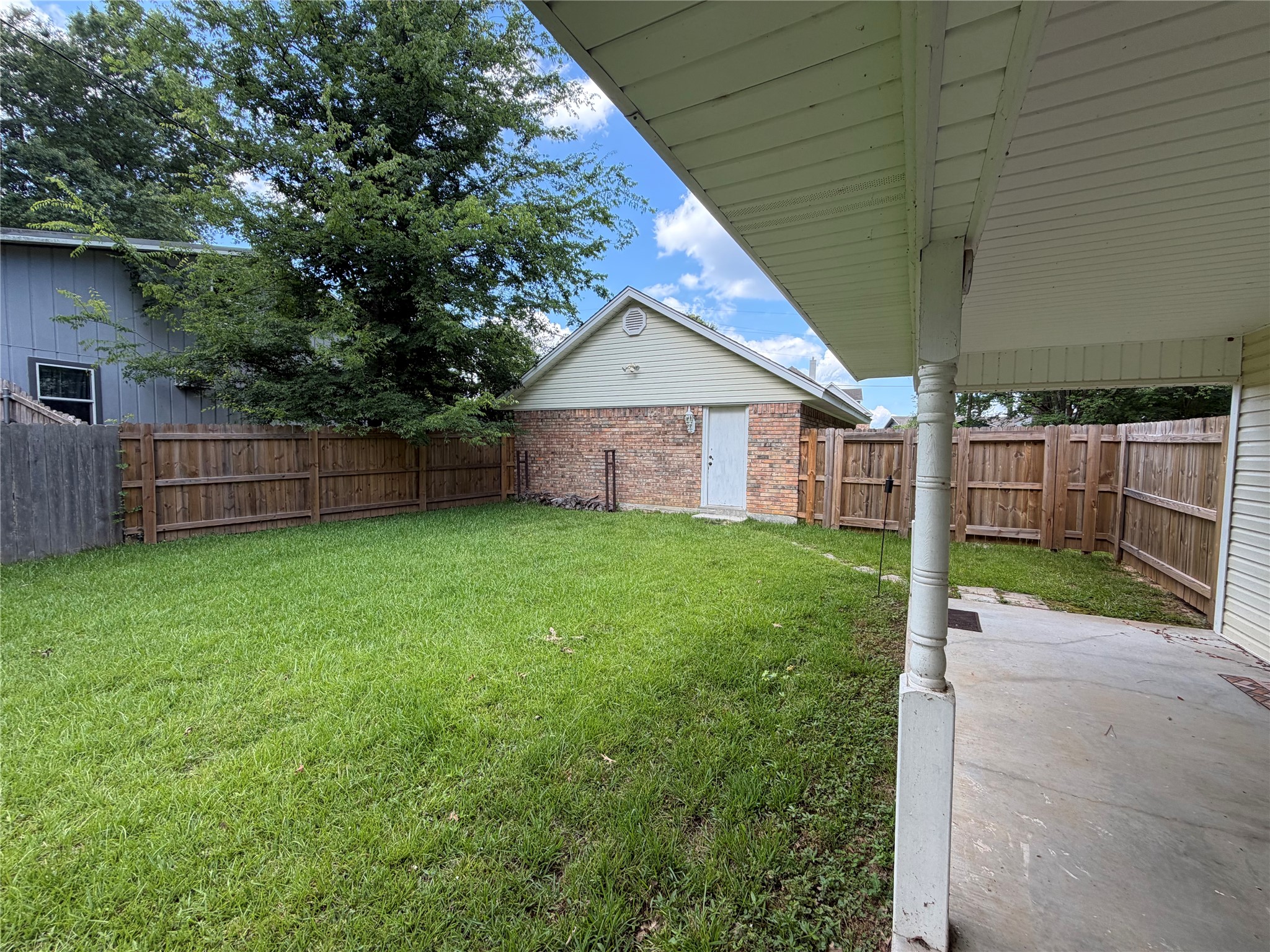 175 Confederate Loop Hemphill, TX 75948 - Photo 5 of 27