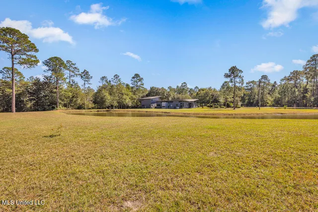 $650,000 | 5084 Firetower Road, Kiln, MS 39556