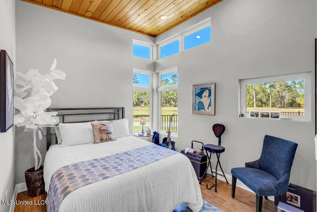 $650,000 | 5084 Firetower Road, Kiln, MS 39556