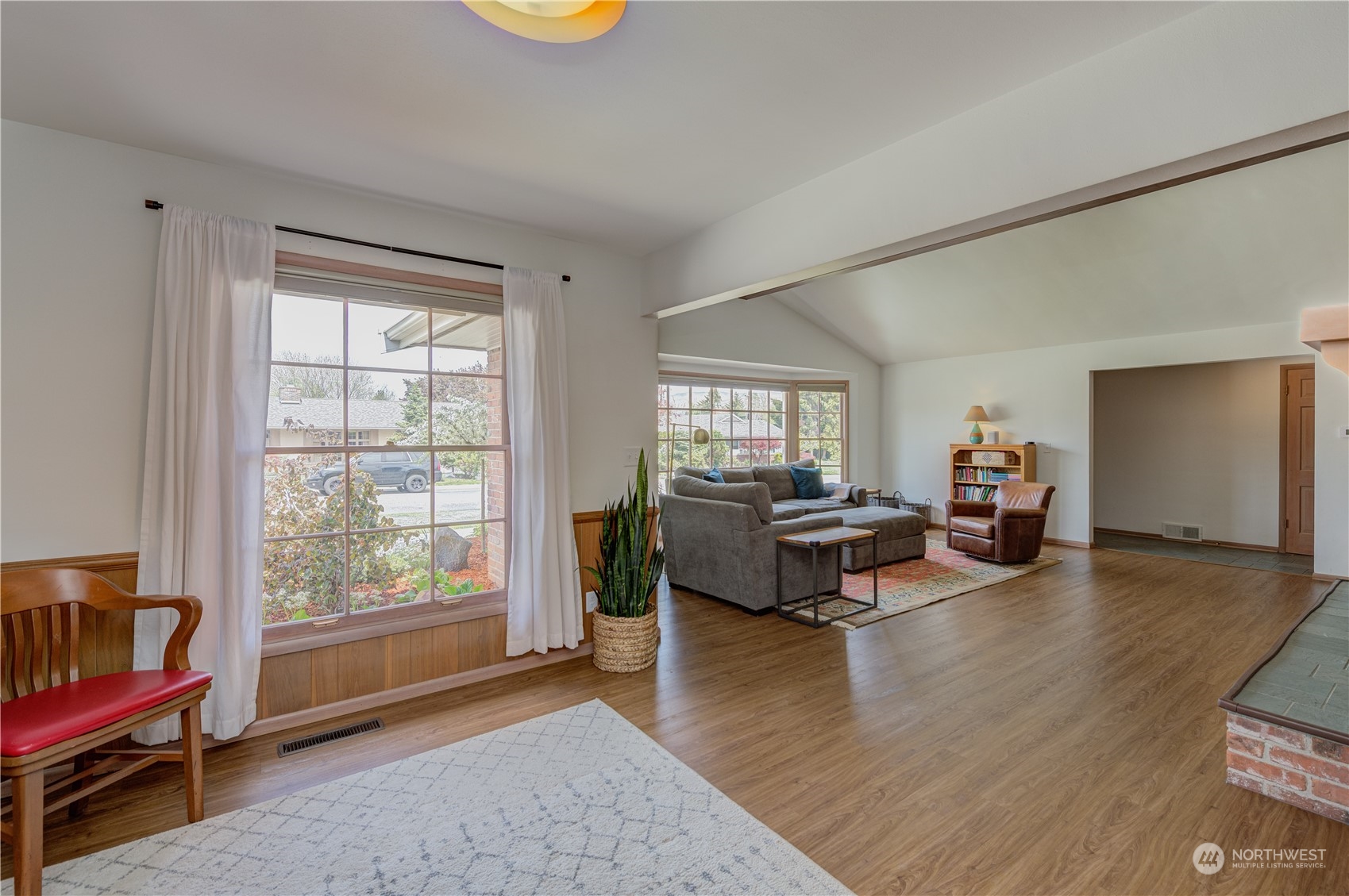 1405 First Street Wenatchee, WA 98801 - Photo 13 of 40 a living room with furniture and a window