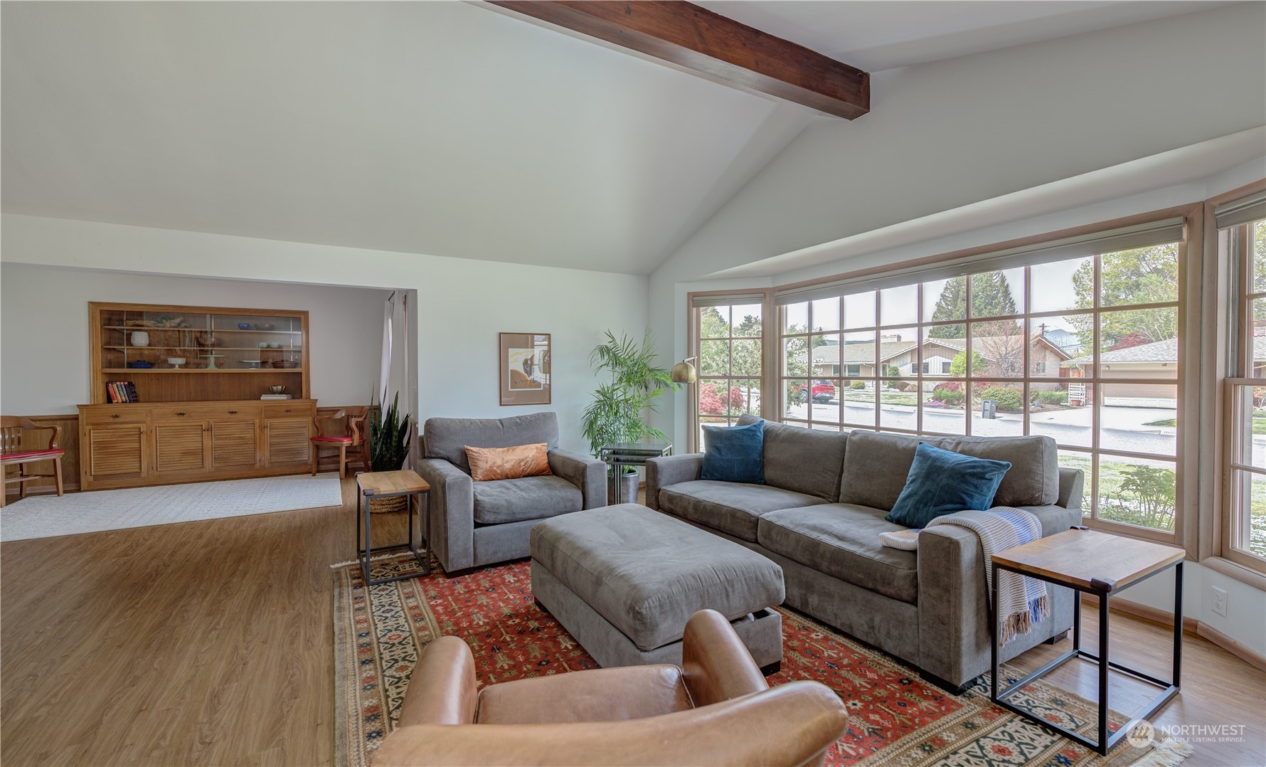 1405 First Street Wenatchee, WA 98801 - Photo 7 of 40 a living room with furniture and a large window
