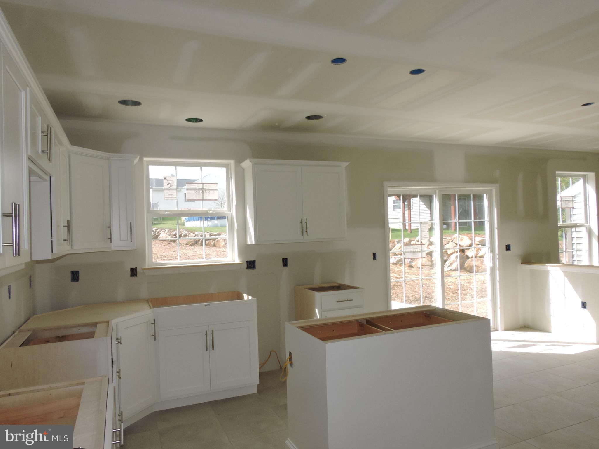 5205 Stoudts Ferry Bridge Road Reading, PA 19605 - Photo 13 of 27 a living room with dryer and washer