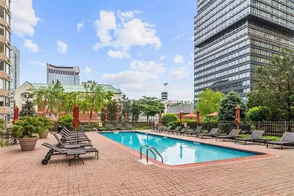 $4,900 | 1 2nd Street, Unit 1301, Jersey City, NJ 07302