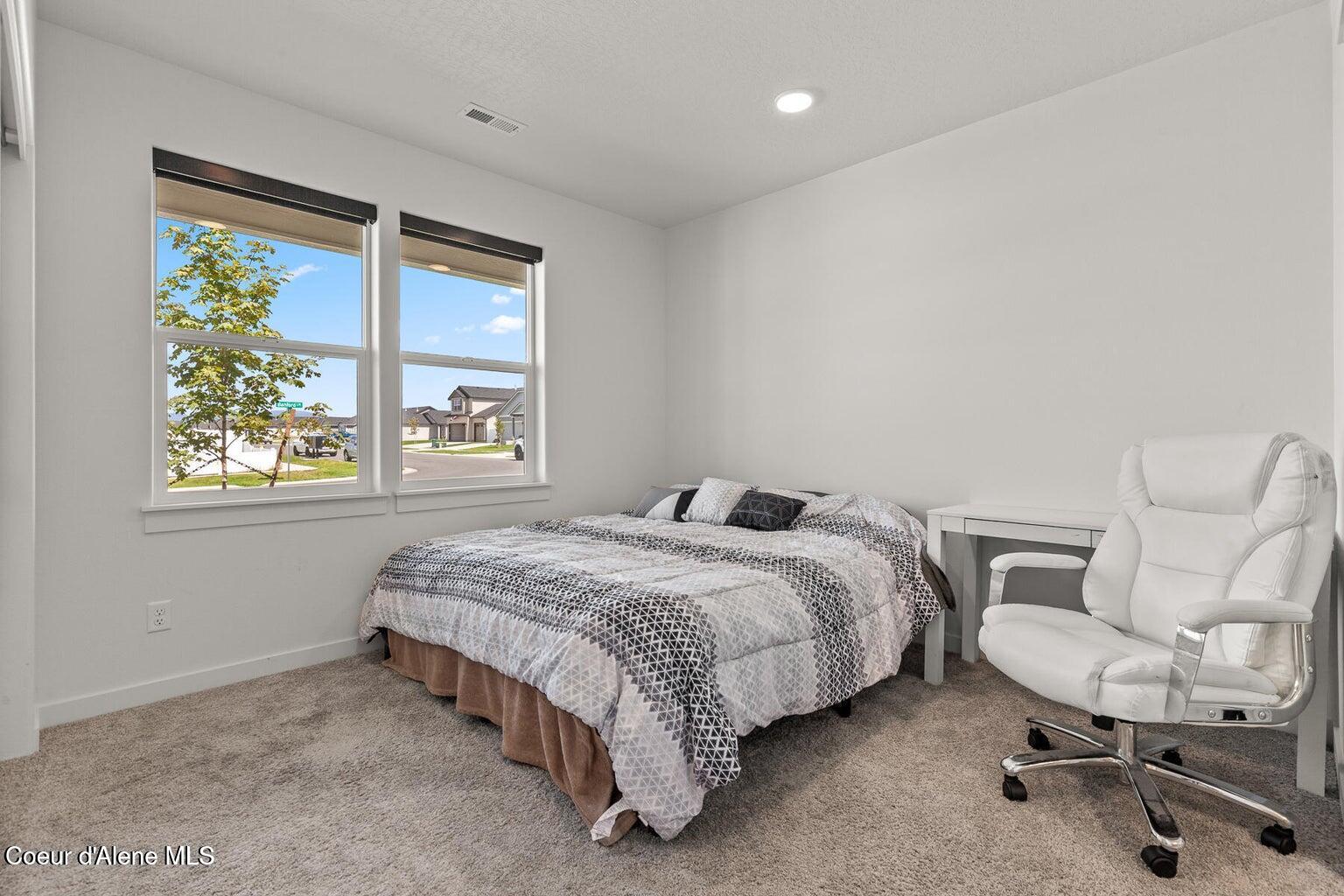 11781 North Banford Lane Rathdrum, ID 83858 - Photo 3 of 21 BED 1