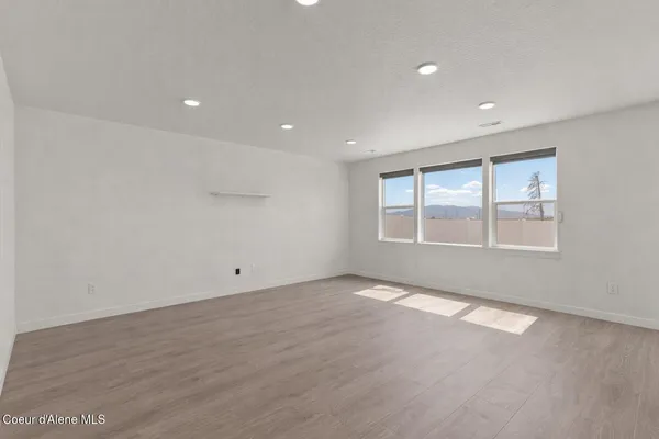 $616,000 | 11781 North Banford Lane, Rathdrum, ID 83858