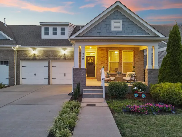 $2,995 | 250 Tanglewood Lane, Hendersonville, TN 37075