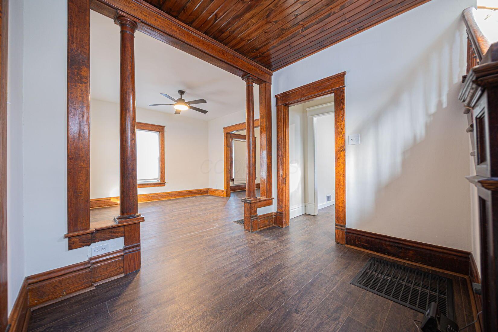 1464 Kenmore Road Columbus, OH 43211 - Photo 5 of 24 9-web-or-mls-1464 Kenmore Rd-8