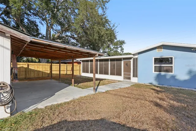 $449,000 | 1226 Robin Hood Lane, Dunedin, FL 34698