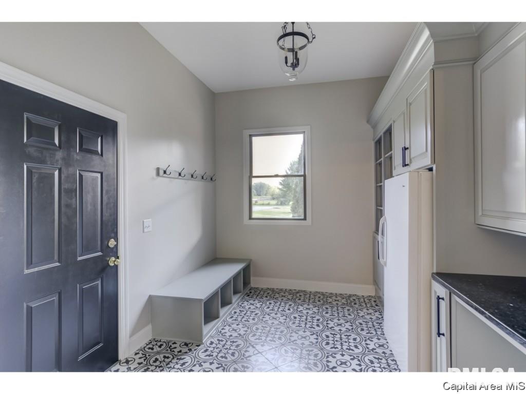 5449 West Washington Street Springfield, IL 62711 - Photo 20 of 36 Gallery Image 20