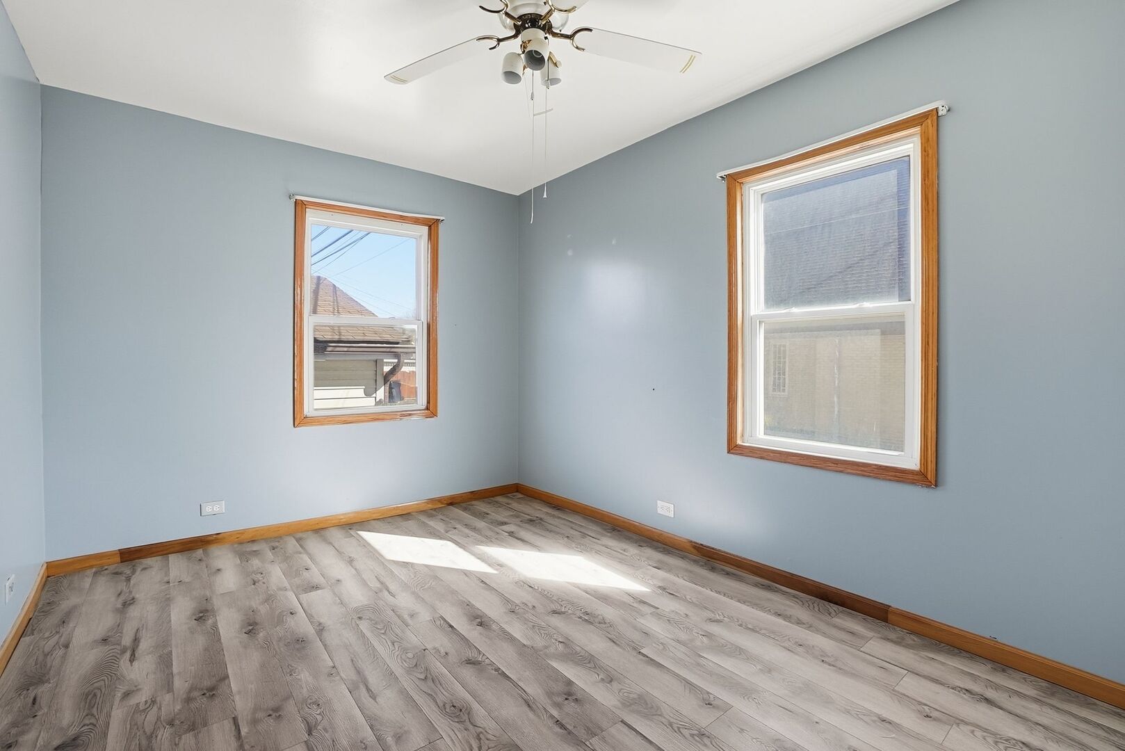 3757 West Marquette Road Chicago, IL 60629 - Photo 13 of 39 Gallery Image 13