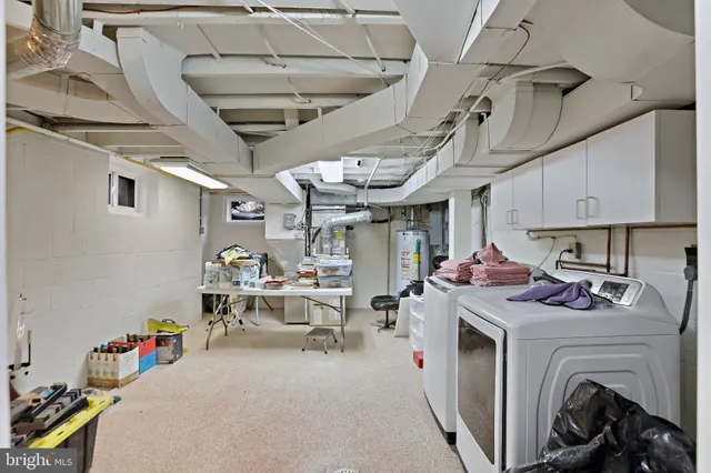 a view of a storage & utility room