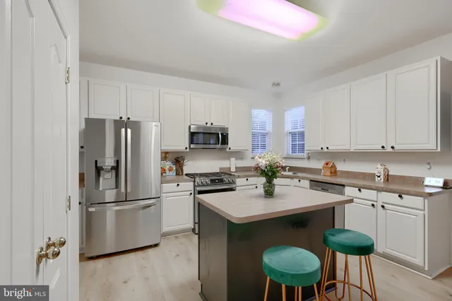 $560,000 | 10017 Wamsley Court, White Plains, MD 20695