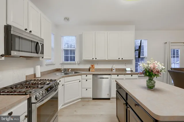 $560,000 | 10017 Wamsley Court, White Plains, MD 20695