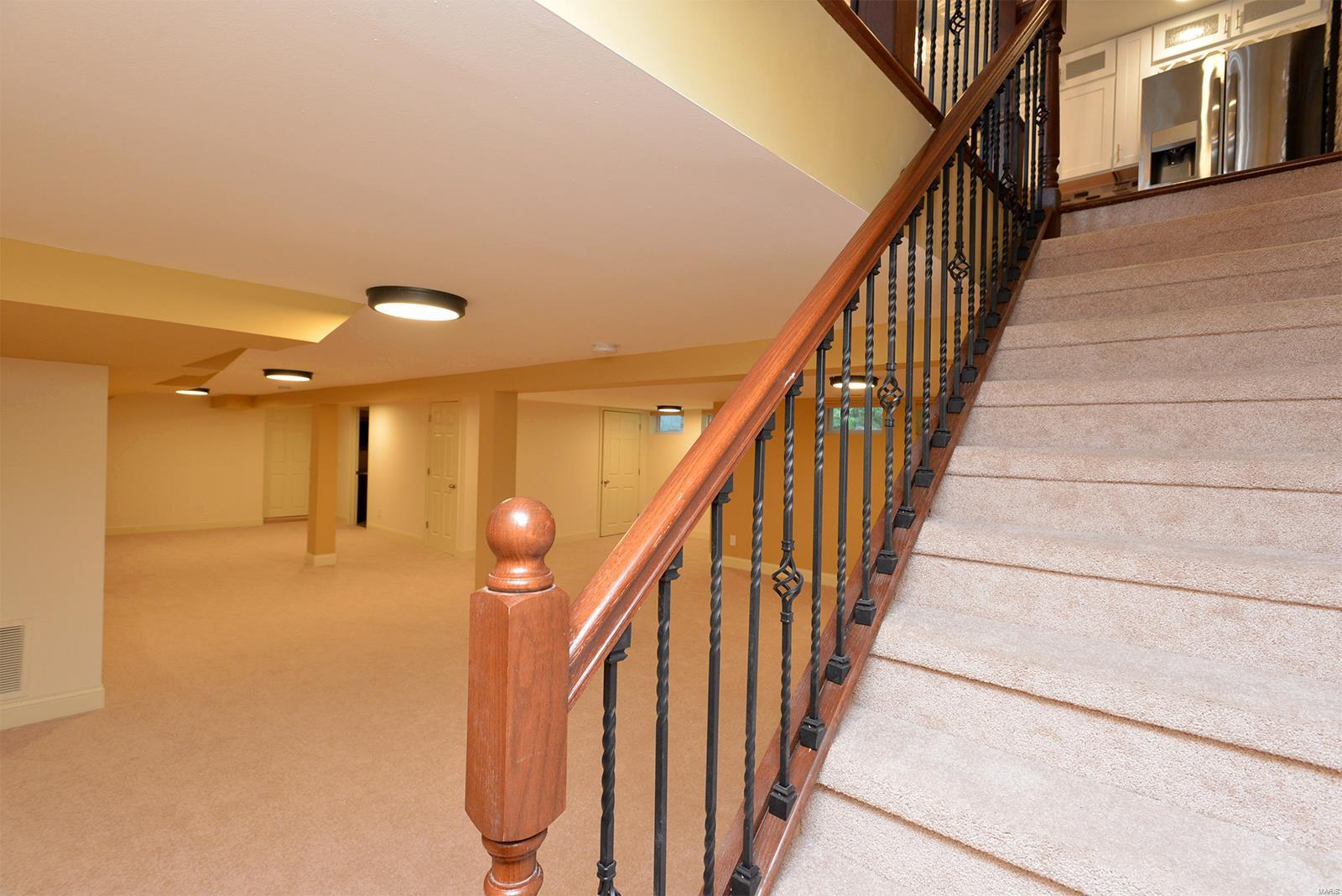 4610 Ringer Road St. Louis, MO 63129 - Photo 11 of 49 Gallery Image 11