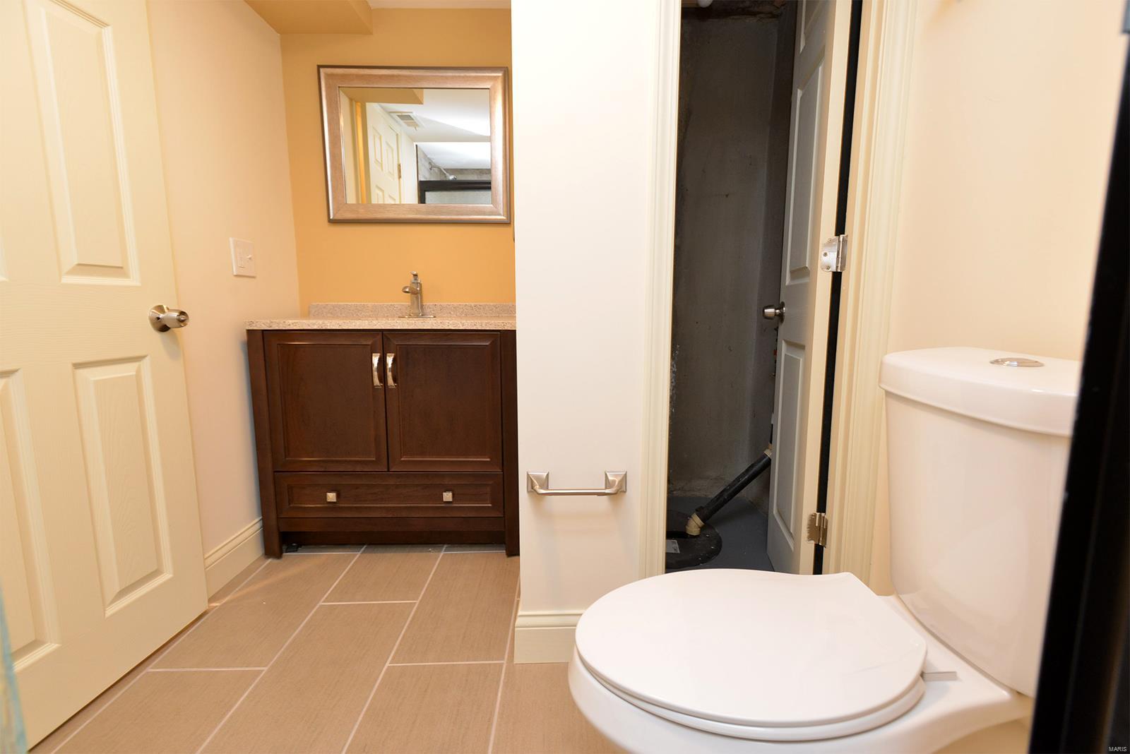 4610 Ringer Road St. Louis, MO 63129 - Photo 13 of 49 Gallery Image 13