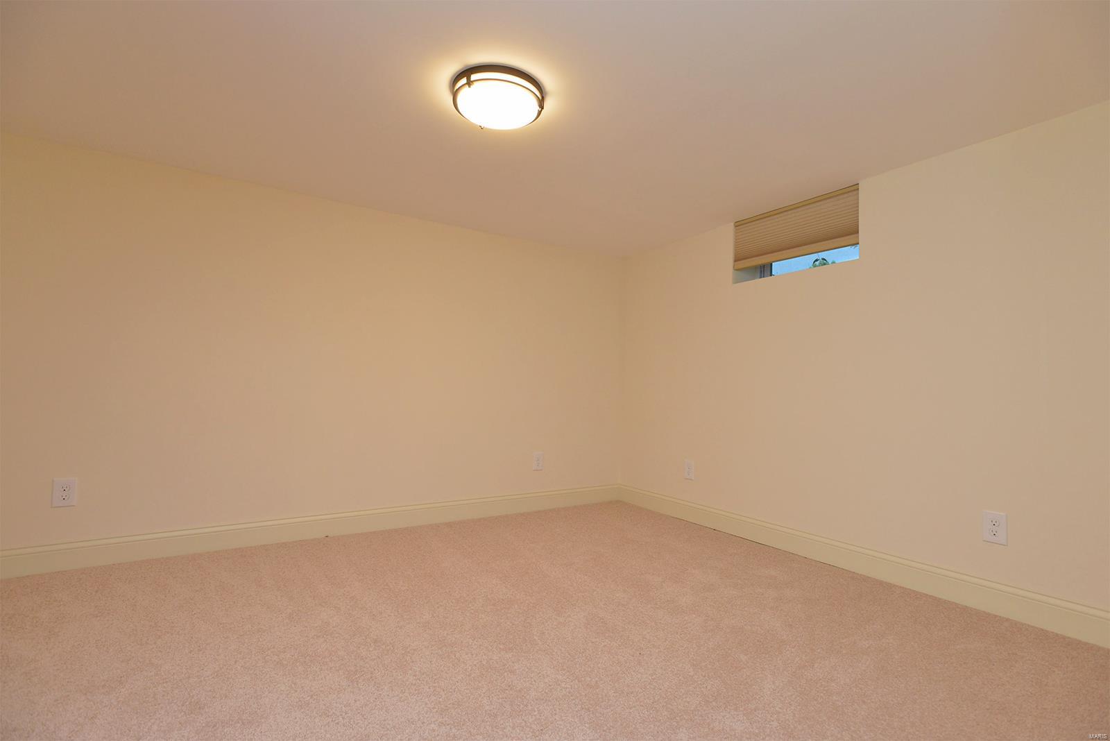 4610 Ringer Road St. Louis, MO 63129 - Photo 15 of 49 Gallery Image 15