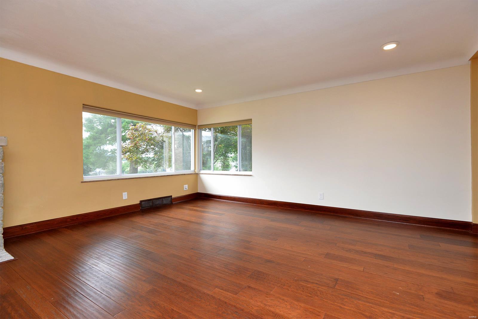 4610 Ringer Road St. Louis, MO 63129 - Photo 27 of 49 Gallery Image 27