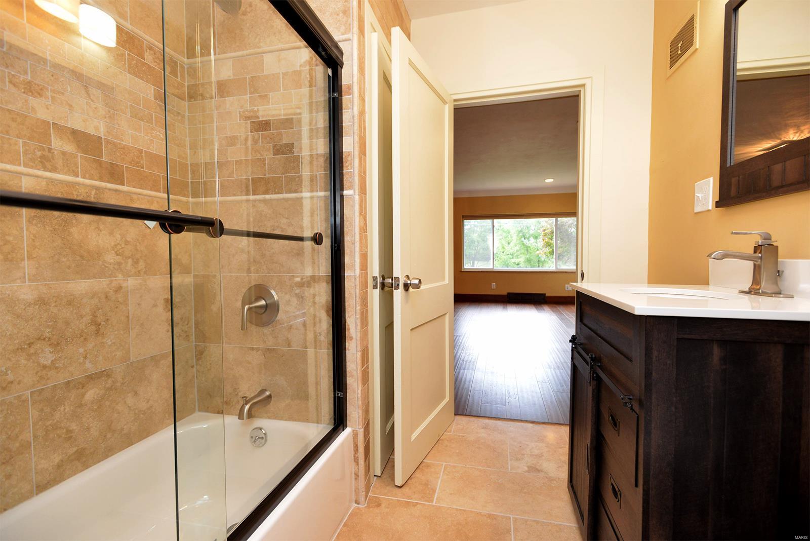 4610 Ringer Road St. Louis, MO 63129 - Photo 33 of 49 Gallery Image 33