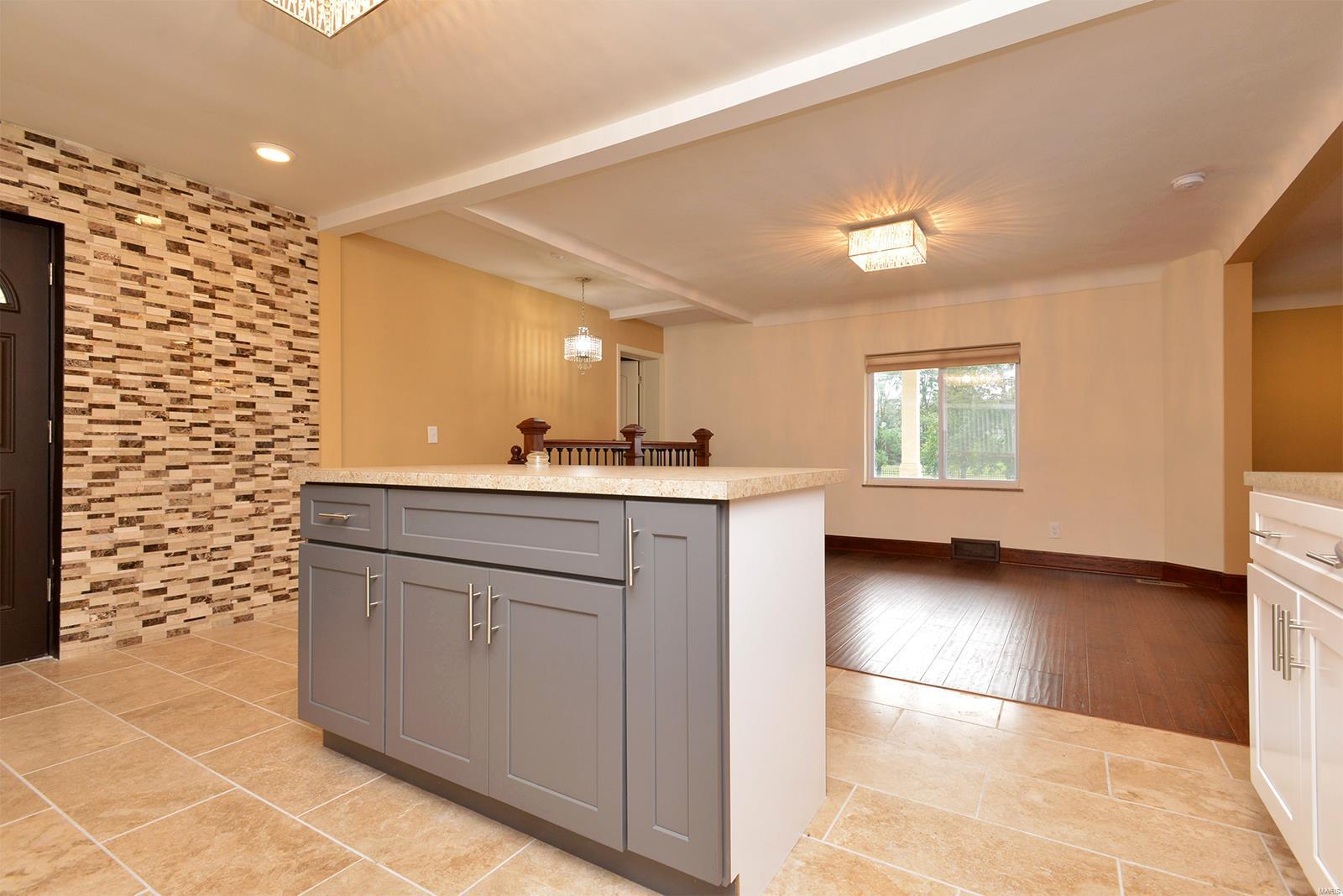 4610 Ringer Road St. Louis, MO 63129 - Photo 36 of 49 Gallery Image 36