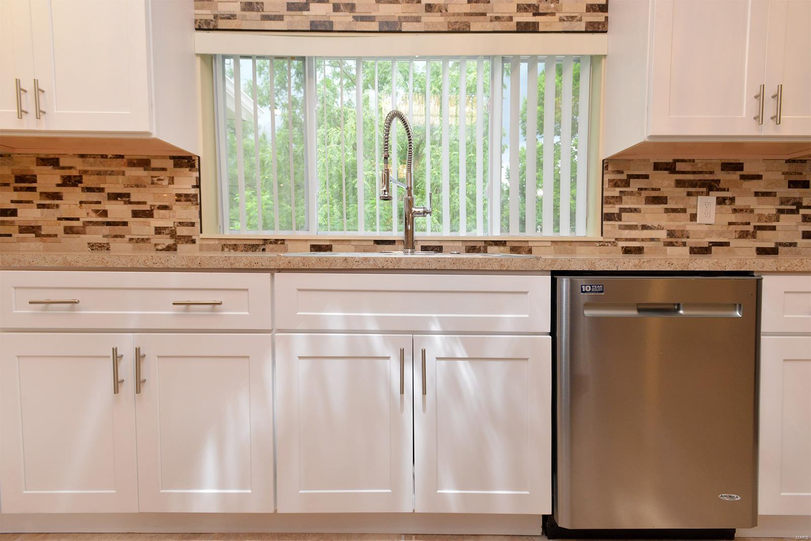 4610 Ringer Road St. Louis, MO 63129 - Photo 39 of 49 Gallery Image 39
