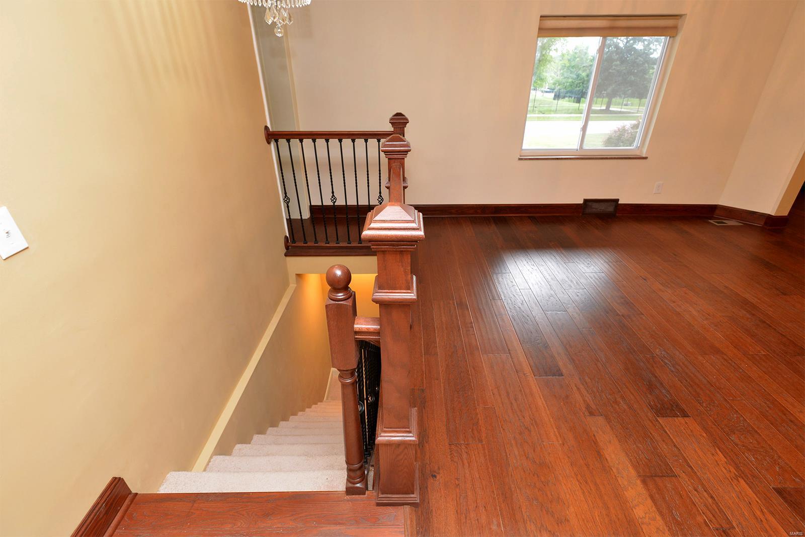 4610 Ringer Road St. Louis, MO 63129 - Photo 10 of 49 Gallery Image 10