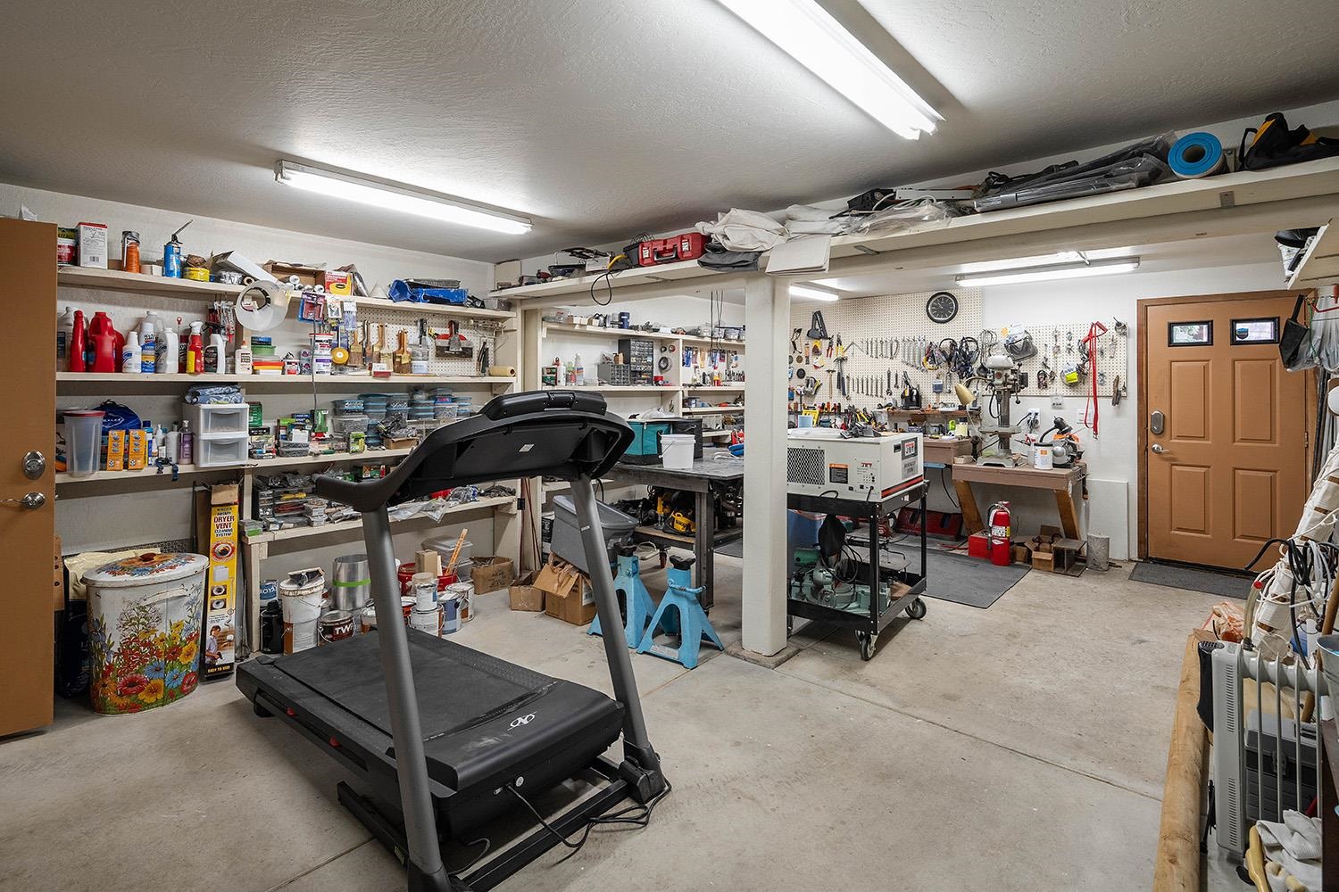 12095 Rainbow Drive Truckee, CA 96161 - Photo 18 of 21