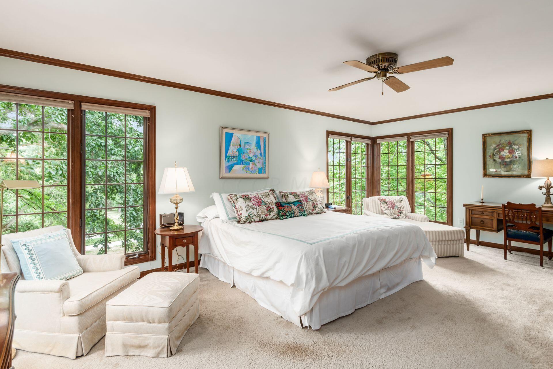 5617 Dublin Road Dublin, OH 43017 - Photo 20 of 40 Large Owner Suite with Gorgeous Views