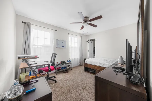 $3,550 | 34040 North Jenna Lane, Gurnee, IL 60031