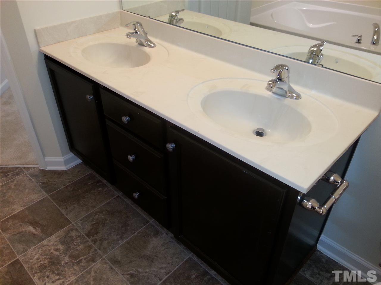 7705 Weathered Oak Way Raleigh, NC 27616 - Photo 9 of 25