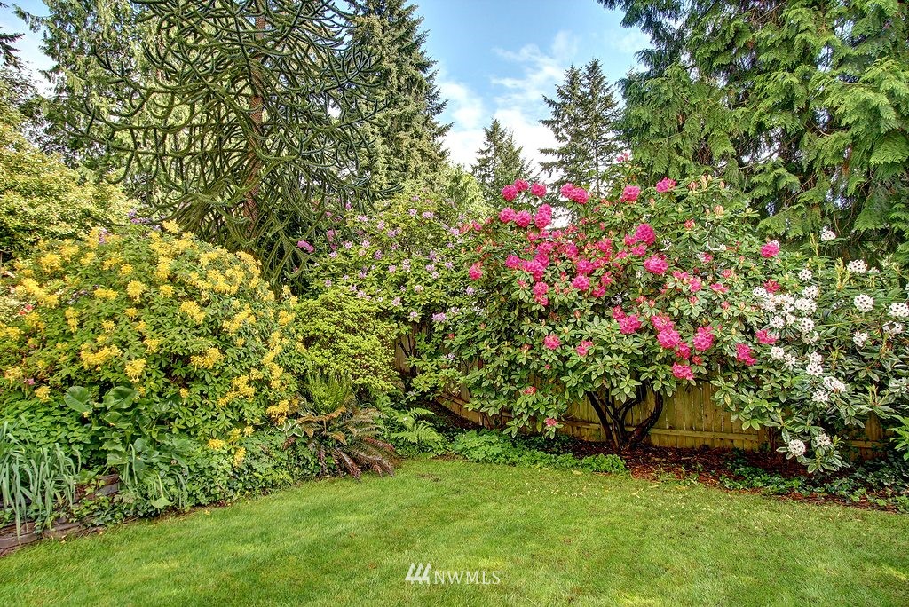 24207 6th Place West Bothell, WA 98021 - Photo 2 of 14