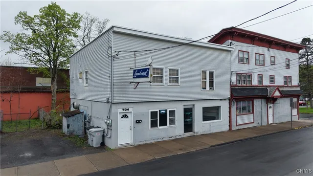 $245,000 | 704 Utica Street, Whitestown, NY 13424