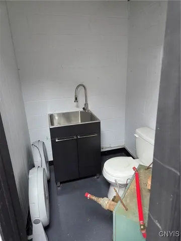 $245,000 | 704 Utica Street, Whitestown, NY 13424