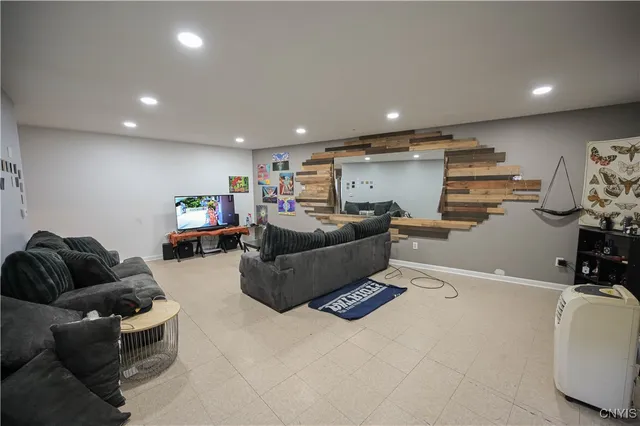 $245,000 | 704 Utica Street, Whitestown, NY 13424