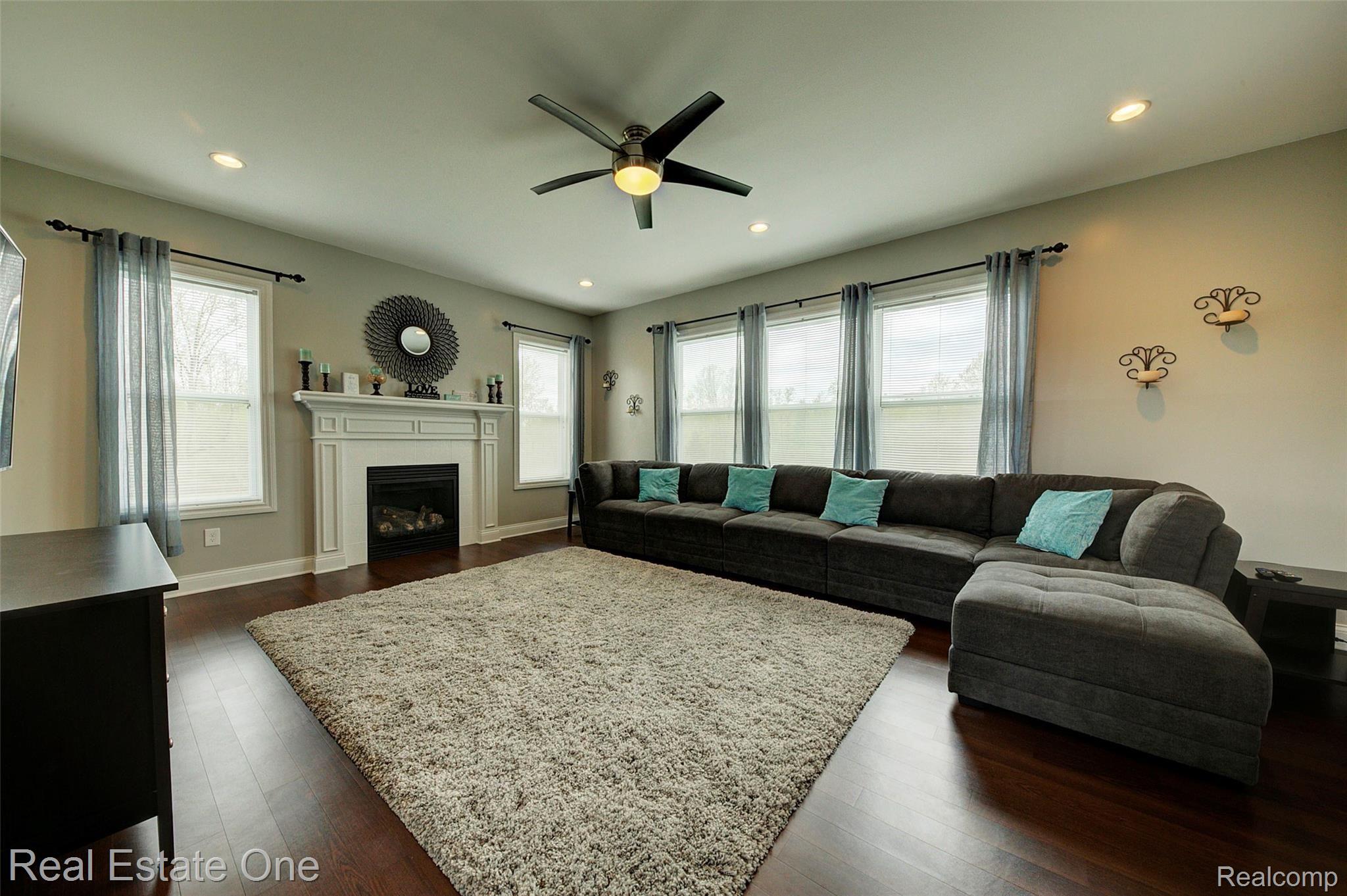 8110 Chambers Road Pinckney, MI 48169 - Photo 13 of 73 930A1214_5_6.jpg