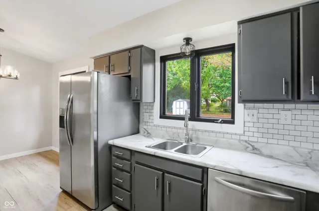 $234,900 | 1645 Countryside Drive, Indianapolis, IN 46231