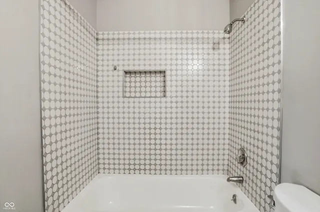 $234,900 | 1645 Countryside Drive, Indianapolis, IN 46231