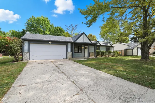 $234,900 | 1645 Countryside Drive, Indianapolis, IN 46231