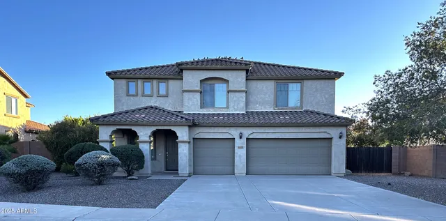 $3,995 | 11053 East Roselle Avenue, Mesa, AZ 85212