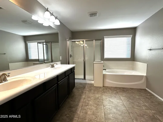 $3,995 | 11053 East Roselle Avenue, Mesa, AZ 85212