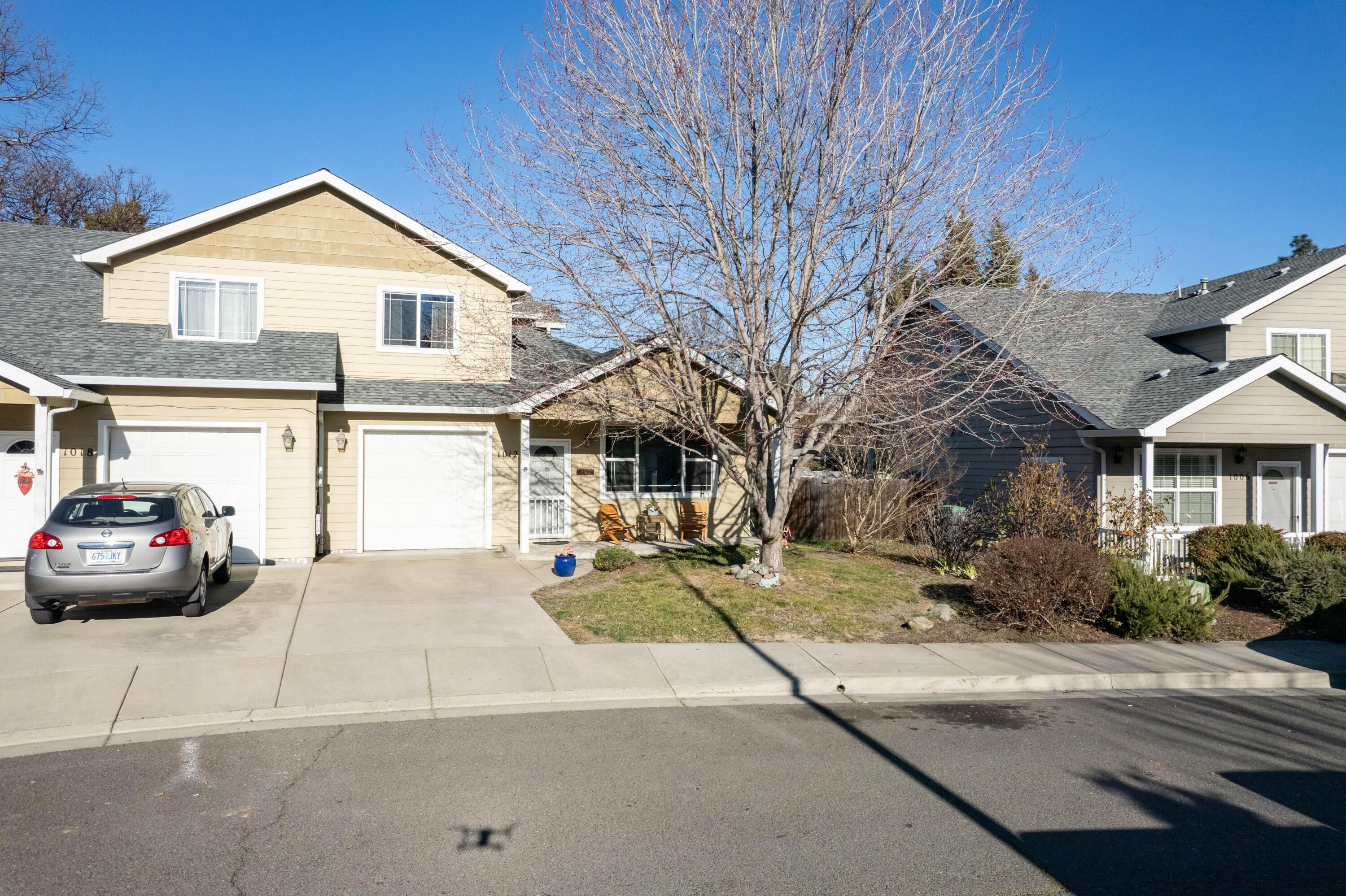 1012 Megan Lane Phoenix, OR 97535 - Photo 3 of 35 DJI_0245