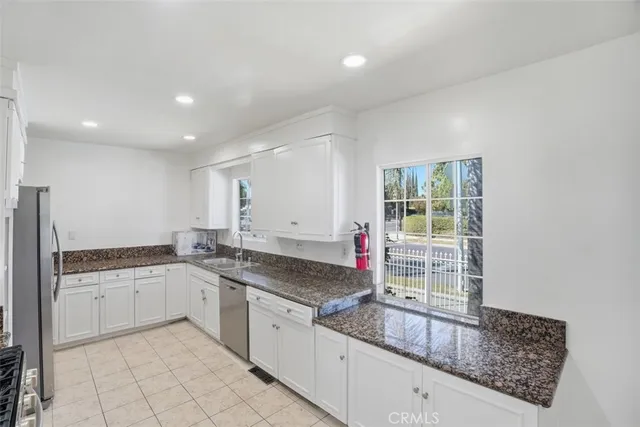 $7,500 | 7958 Tampa Avenue, Reseda, CA 91335