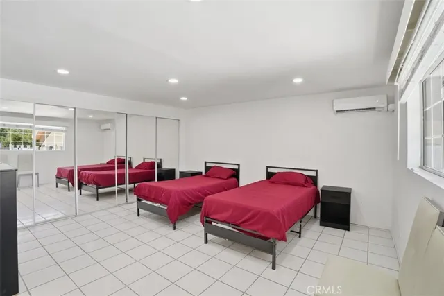 $7,500 | 7958 Tampa Avenue, Reseda, CA 91335