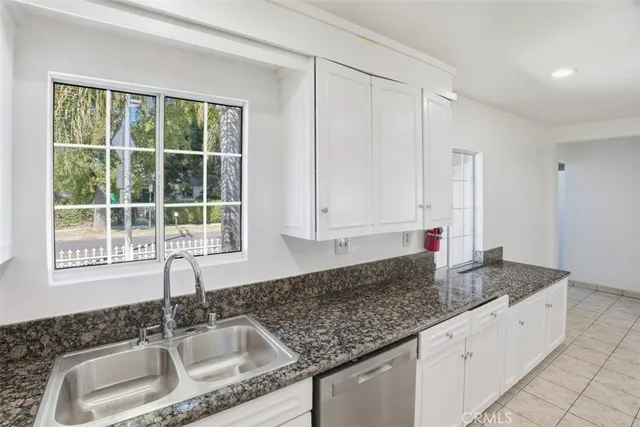 $7,500 | 7958 Tampa Avenue, Reseda, CA 91335