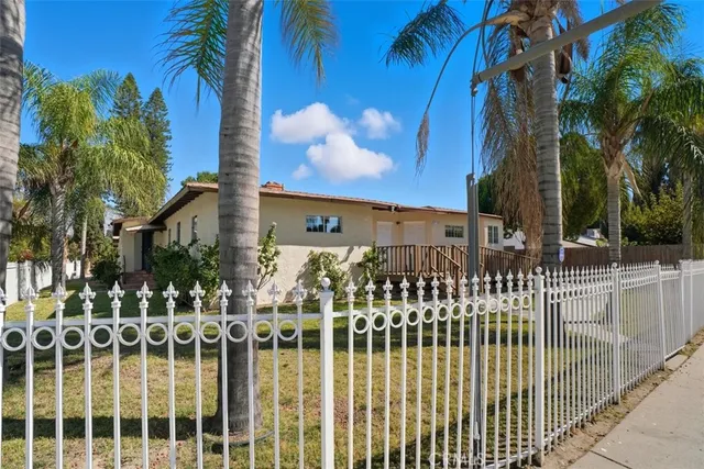 $7,500 | 7958 Tampa Avenue, Reseda, CA 91335