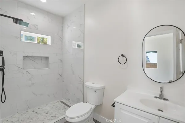 $7,500 | 7958 Tampa Avenue, Reseda, CA 91335